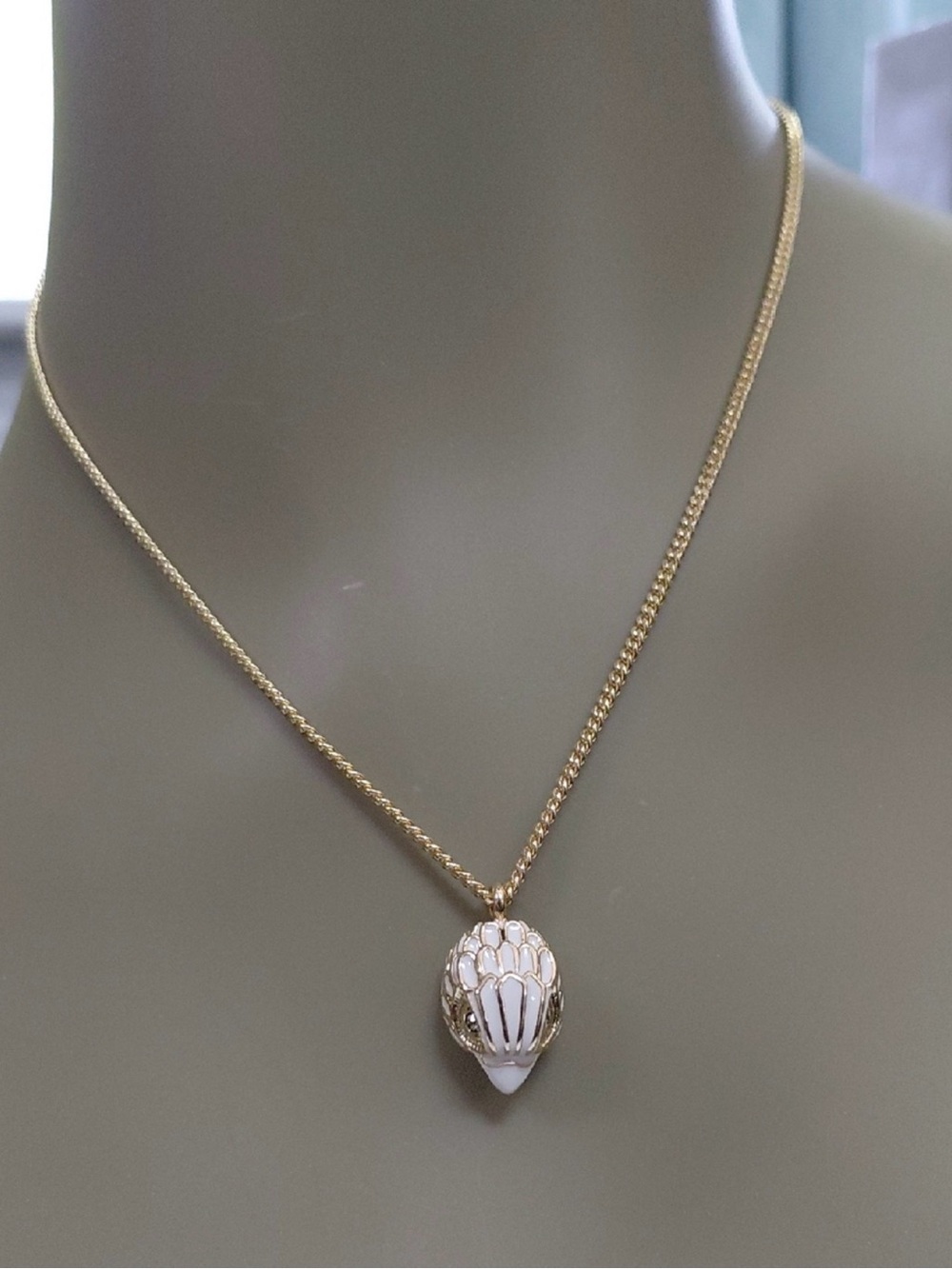 Kurt Geiger white enamel gold pendant eagle head necklace jewelry